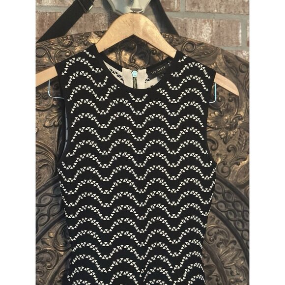 Ted Baker Kinder Bryena Fit And Flare Dress, Size 1 - Picture 3 of 7